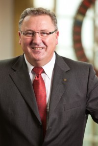 „Ausbildung hat bei uns höchste Priorität. Hier setzt die Lehrerfortbildung Zeichen für die ganze Branche“, erklärt Konrad Casciani, Geschäftsführer der WestSpiel Entertainment GmbH. (Foto: WestSpiel)