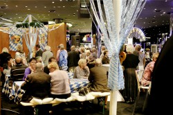Oktoberfest-Stimmung im stilecht dekorierten Automatencasino. (Foto: WestSpiel)