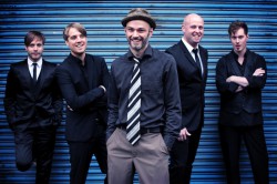 Bringen gute Laune auf die Bühne – die Billyboyz (Foto: Billyboyz)