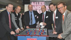 V.l.n.r.: Jörg Meurer (DAGV), Ex-Fußballprofi Axel Roos, Xaver Jung (MdB-CDU), Michael Littig (MIT Rheinland-Pfalz), Christian Baldauf (MdL-CDU), Gereon Haumann (MIT Rheinland-Pfalz)