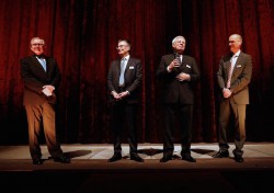 Sprecher der Gesellschafter Ulrich Schmidt und die Geschäftsführer Lars Rogge, Wolfram Seiffert, Thomas Wendt