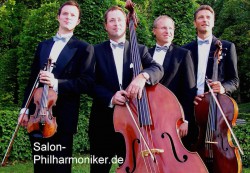 Das Ensemble der Leipziger Salon-Philharmoniker tritt in der Merkur Spielbank Leuna- Günthersdorf auf.