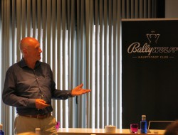 Vortrag durch Willem Korteweg