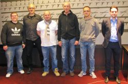 V.l.n.r.: Sergej Gurov, Jörg Schwanenberg, Jochen Pfeifer, Udo Radmer, Jürgen Knauer, Marcel Preußner, Betriebsleiter des Ring Casinos. (Foto: Spielbank Bad Neuenahr GmbH & Co. KG)