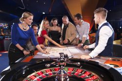 Neben einem Roulette-Turnier, findet in den Merkur Spielbanken Sachsen-Anhalt im Januar auch ein großes Pokerturnier statt.