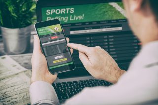 Sportwetten auf Laptop und Handy