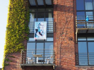 Der Clip mit der Story zum großgezogenen Foto der Münsteraner Fotografin Maike Brautmeier ist bereits von WestLotto gefördert worden.