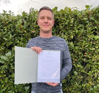 Stolzer Preisträger: Marvin Schulte erhielt den von der Gauselmann Gruppe gestifteten Study-up-Award.