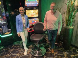 Sabine Dittmers-Meyer, Dittmers GmbH und Andreas Mattfeldt, Mitglied des Bundestags. (Foto: Dittmers GmbH)