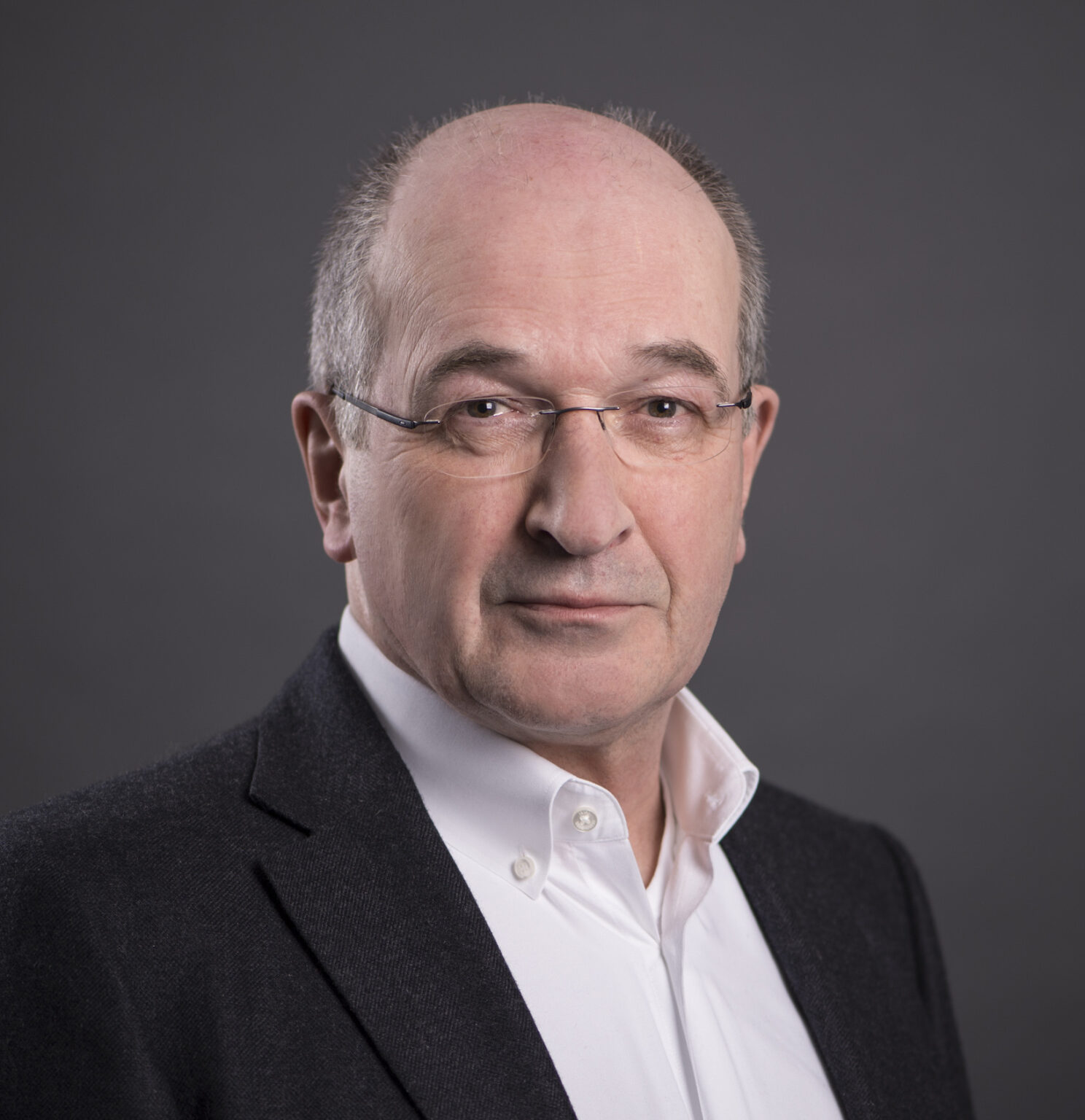 Saarland schließt sich Bremen an Keine Getränke und keine Speisen in