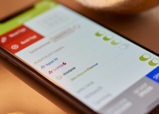 Der 40. Millionengewinn bei WestLotto in 2024 steht fest. Ein Tipper aus dem Kreis Düren ist mit der Zusatzlotterie Spiel 77 am Mittwoch (6. November) zum Millionär geworden. Seine Ausbeute: rund 1,1 Millionen Euro. (Foto: Schlag & Roy GmbH)