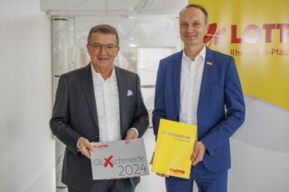 Lotto Rheinland-Pfalz Geschäftsführer Jürgen Häfner (l.) mit dem Vorsitzenden des Aufsichtsrates, Staatssekretär Dr. Stephan Weinberg. (Foton: Lotto Rheinland-Pfalz/Harbauer)