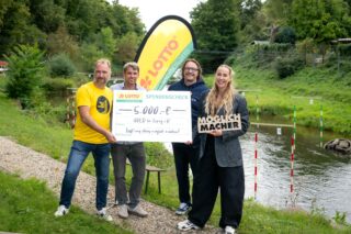 V.l.n.r.: Danny Wehnert (Vorstandsmitglied Gold for Leipzig e.V.), Jan Benzien (Vorstandsmitglied Gold for Leipzig e.V.), Guido Hannich (Abteilungsleiter Kommunikation Sächsische Lotto-GmbH), Sylvia Walker (Sachsenlotto-Möglichmacherin & Sport-Moderatorin) | Foto: Klaus Trotter 