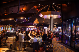 Gut besucht: Die Merkur Spielbank Leuna-Günthersdorf erfreute sich über die gesamte Woche regen Interesses. Foto: Sandrino Donnhauser