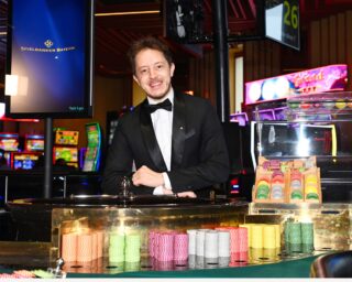 Daniele Pollon tritt für die Spielbank Bad Reichenhall an. (Foto: Staatliche Lotterie- und Spielbankverwaltung Bayern)