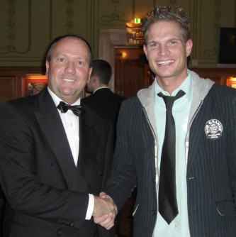 Der Turnierleiter Ralf Brandenburg<br>und Herr Norman Olck