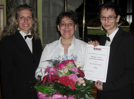 Katrin Fleskes, Soraya Homam und Melanie Hawig (v.l.n.r.)