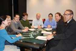 Michael Becker und Christine Hahn (rechts), Ausbilder in der Spielbank Hamburg